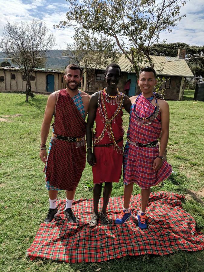 Hotel Leruk Maasai Mara Camp à Sekenani Extérieur photo